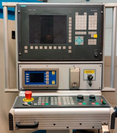 Uniwersalna szlifierka do wałków HOL-MONTA UB 32/1000 CNC (rok 2008)