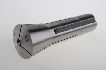 Tulejka metryczna R8/03.