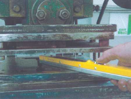 Demagnetyzer ręczny DM-50